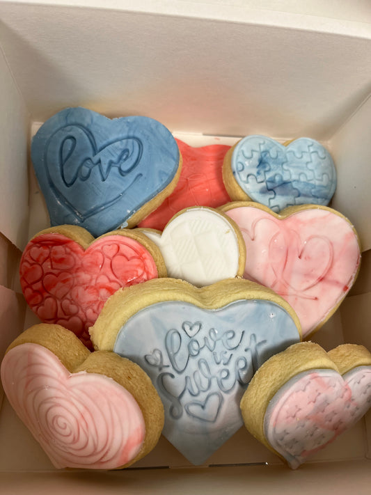 Valentine iced shortbread cookies